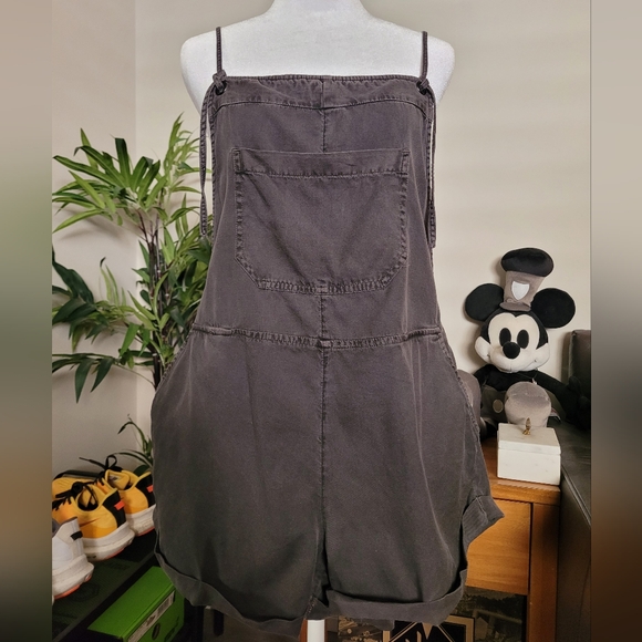 BILLABONG WILD PURSUIT ROMPER Off Black Junior's M/L $56 Festival Shorts - Picture 3 of 8